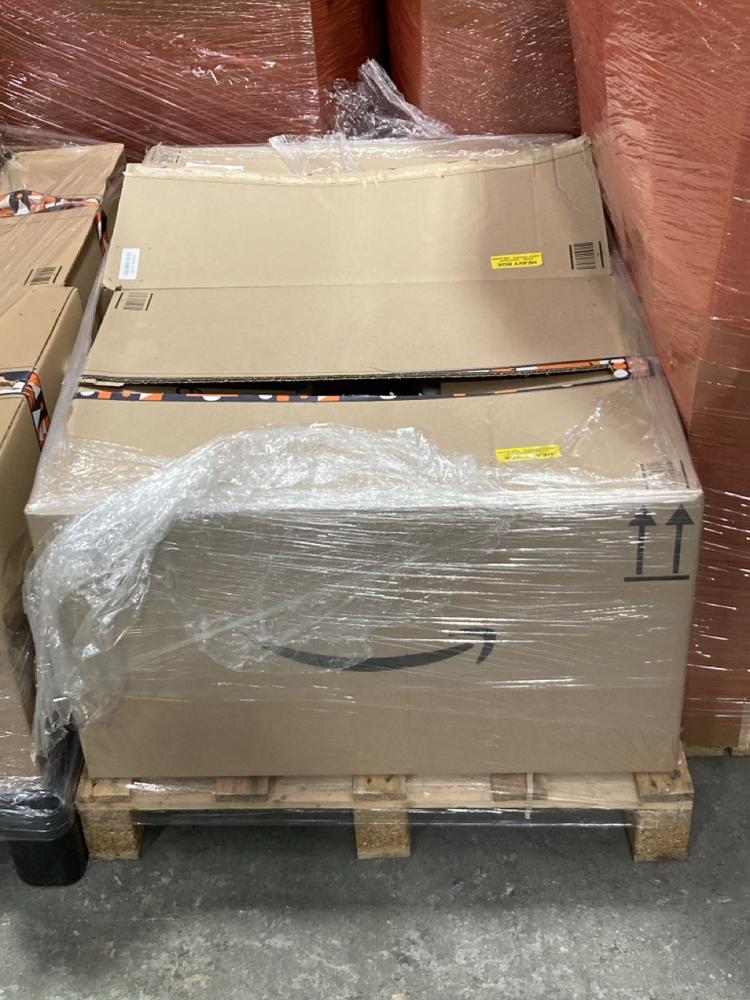 Lot 842  
            Chesterfield SR40 - Collection or Optional Delivery Available 

                
PALLET OF ASSORTED ITEMS TO INCLUDE PHD DIET PLANT LEAN PROTEIN POWDER (LOCATION:...
