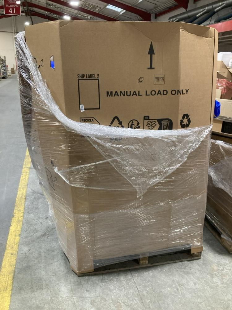 Lot 861  
            Chesterfield SR40 - Collection or Optional Delivery Available 

                
PALLET OF ASSORTED ITEMS TO INCLUDE SINGLE COT MATTRESS (LOCATION: SR41)