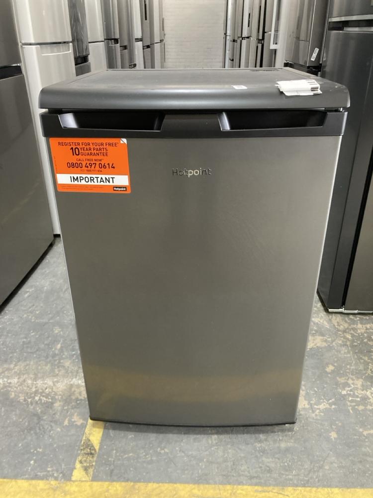Lot 88  
            Chesterfield SR40 - Collection or Optional Delivery Available 

                
HOTPOINT FREESTANDING FREEZER IN SILVER MODEL: H55Z1112XUK ORIGINAL RRP- £239 (LO...