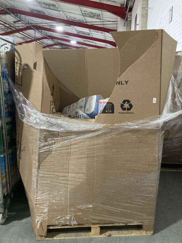 Lot 918  
            Chesterfield SR40 - Collection or Optional Delivery Available 

                
PALLET OF ASSORTED ITEMS TO INCLUDE REGINA TOILET TISSUE (LOCATION: SR42)