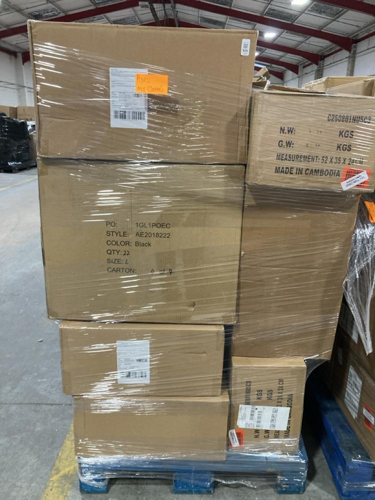 Lot 926  
            Chesterfield SR40 - Collection or Optional Delivery Available 

                
PALLET OF ASSORTED ITEMS TO INCLUDE JOGGERS IN GREY SIZE XL (LOCATION: SR42)