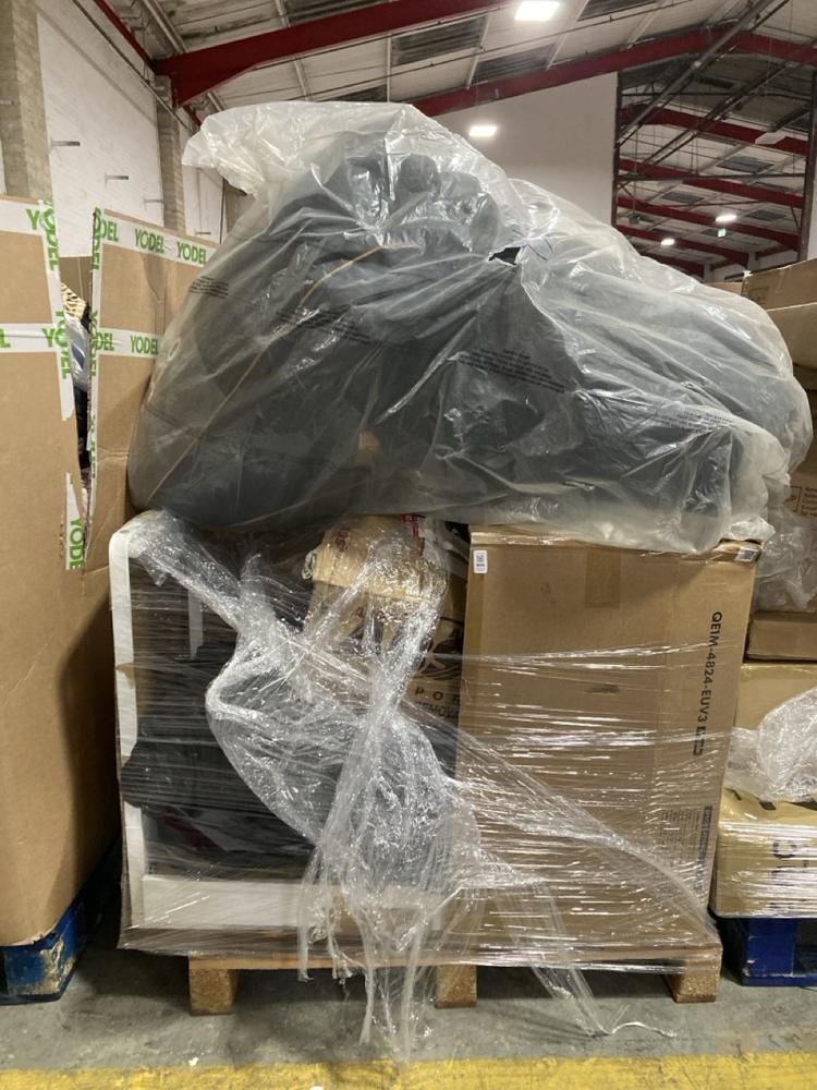 Lot 985  
            Chesterfield SR40 - Collection or Optional Delivery Available 

                
PALLET OF ASSORTED ITEMS TO INCLUDE BEAN BAG IN BLACK (LOCATION: SR42)