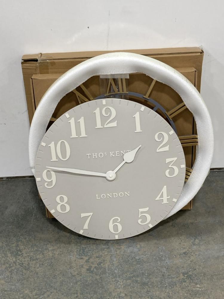 Lot 113  
            Chesterfield SR36 - Collection or Optional Delivery Available 

                
20 INCH ARABIC COOL MINK TO INCLUDE THOMAS KENT LONDON CLOCK IN LIGHT BLUE (LOCAT...