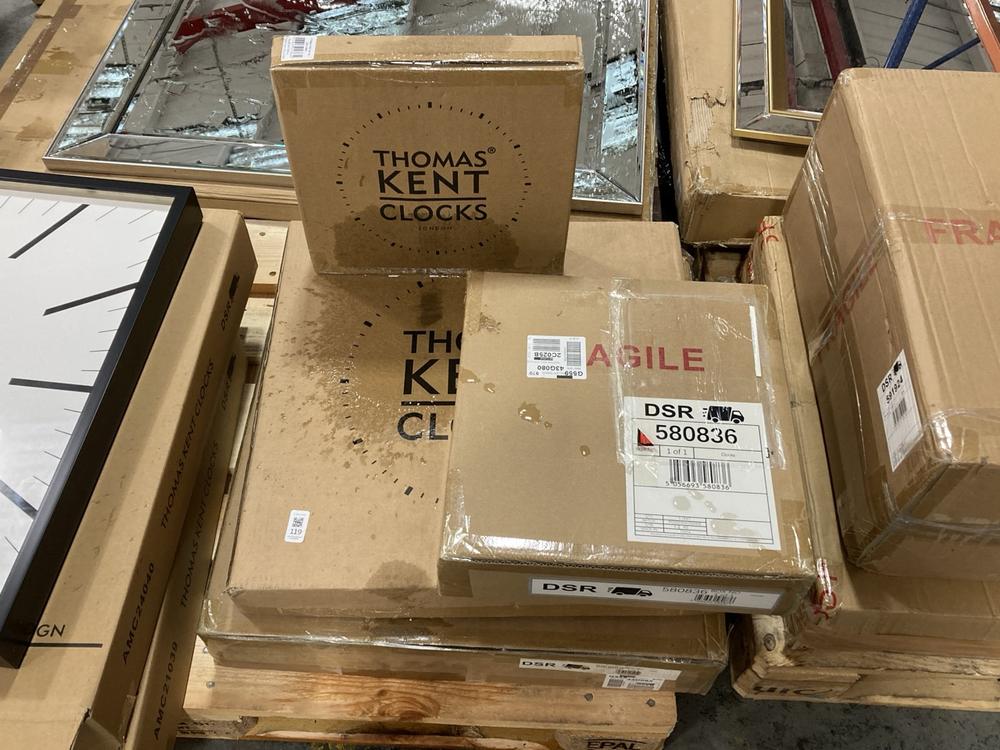 Lot 119  
            Chesterfield SR36 - Collection or Optional Delivery Available 

                
4 X ASSORTED CLOCKS TO INCLUDE NORTON WALL CLOCK CHAMPAGNE 30CM - ITEM NO. 580836...