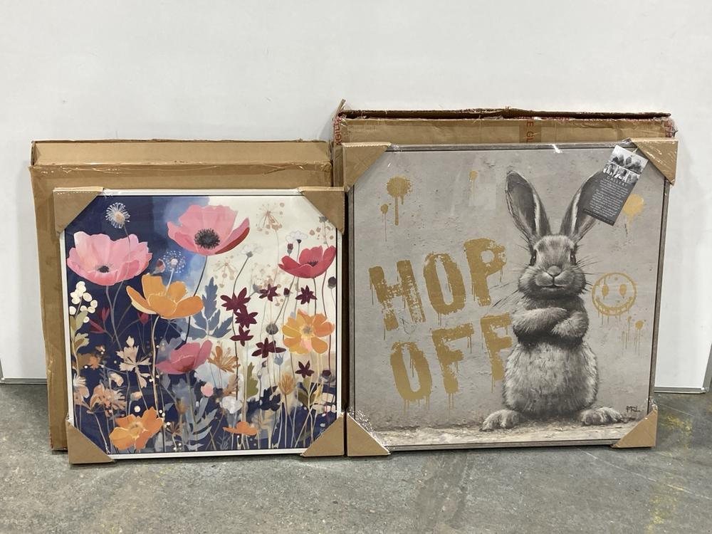 Lot 125  
            Chesterfield SR36 - Collection or Optional Delivery Available 

                
3 X ASSORTED CANVAS PICTURES TO INCLUDE MULTICOLOURED FLOWER PICTURE (LOCATION: S...