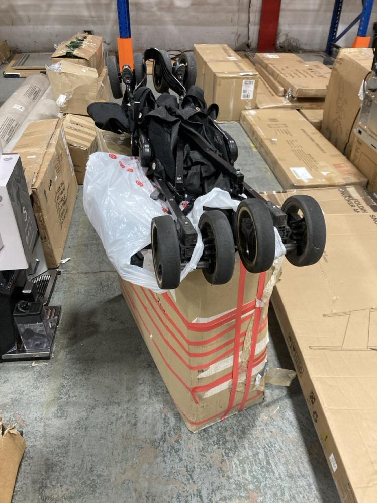 Lot 229  
            Chesterfield SR36 - Collection or Optional Delivery Available 

                
MAX DOUBLE STROLLER IN BLACK TO INCLUDE JOVIKIDS SINGLE STROLLER IN BLACK (LOCATI...