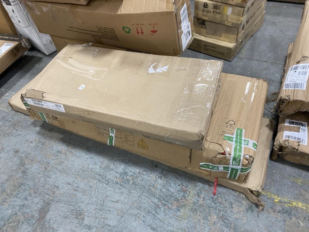 Lot 238  
            Chesterfield SR36 - Collection or Optional Delivery Available 

                
3 X ASSORTED ITEMS TO INCLUDE CARINA TV UNIT IN MID OAK (LOCATION: SR36 A3)