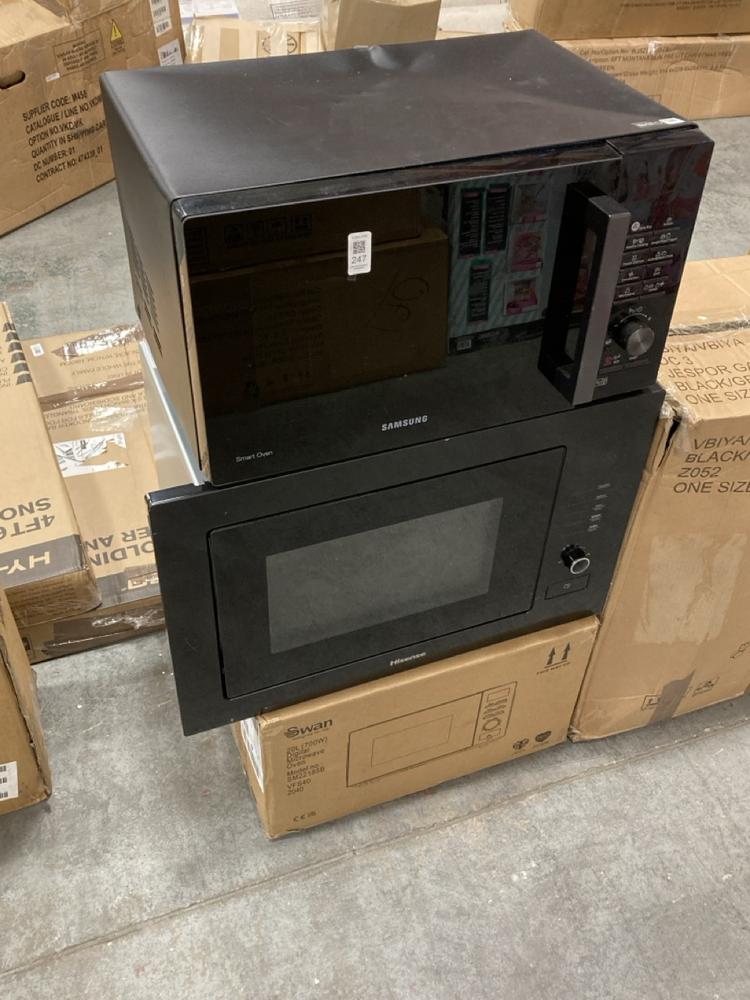 Lot 247  
            Chesterfield SR36 - Collection or Optional Delivery Available 

                
3 X ASSORTED ITEMS TO INCLUDE SAMSUNG SMART OVEN - TOTAL ORIGINAL RRP £480 (LOCAT...