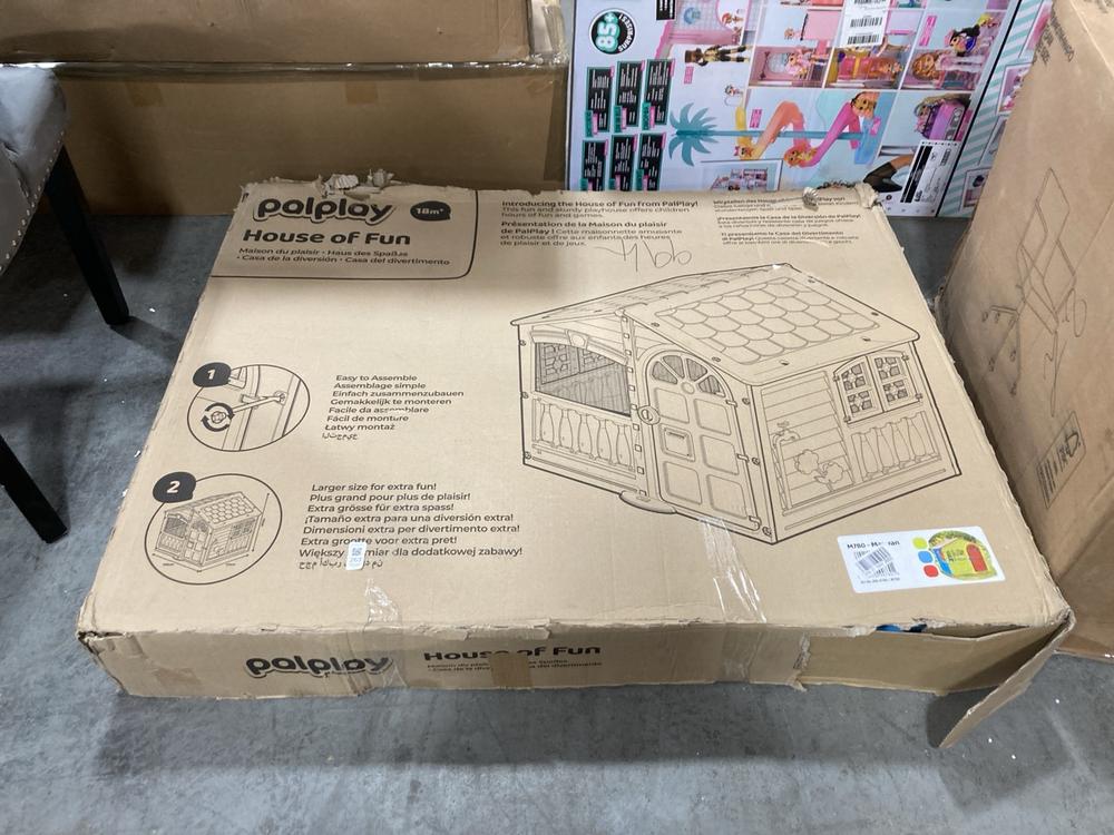 Lot 263  
            Chesterfield SR36 - Collection or Optional Delivery Available 

                
PALPLAY HOUSE OF FUN OUTDOOR PLAYHOUSE (LOCATION: SR36 A2)