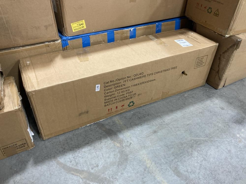 Lot 268  
            Chesterfield SR36 - Collection or Optional Delivery Available 

                
7FT CASHMERE TIPS CHRISTMAS TREE IN GREEN (LOCATION: SR36 A2) (QDJ4Q)