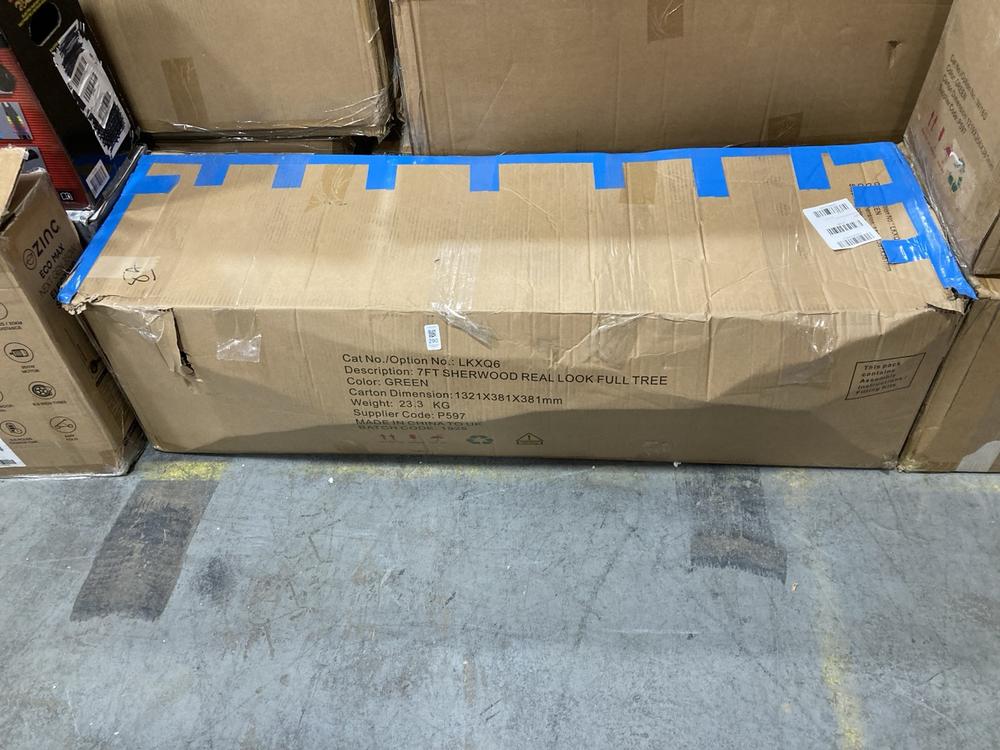 Lot 290  
            Chesterfield SR36 - Collection or Optional Delivery Available 

                
7FT SHERWOOD REAL LOOK FULL TREE IN GREEN (LOCATION: SR36 A2) (LKXQ6)