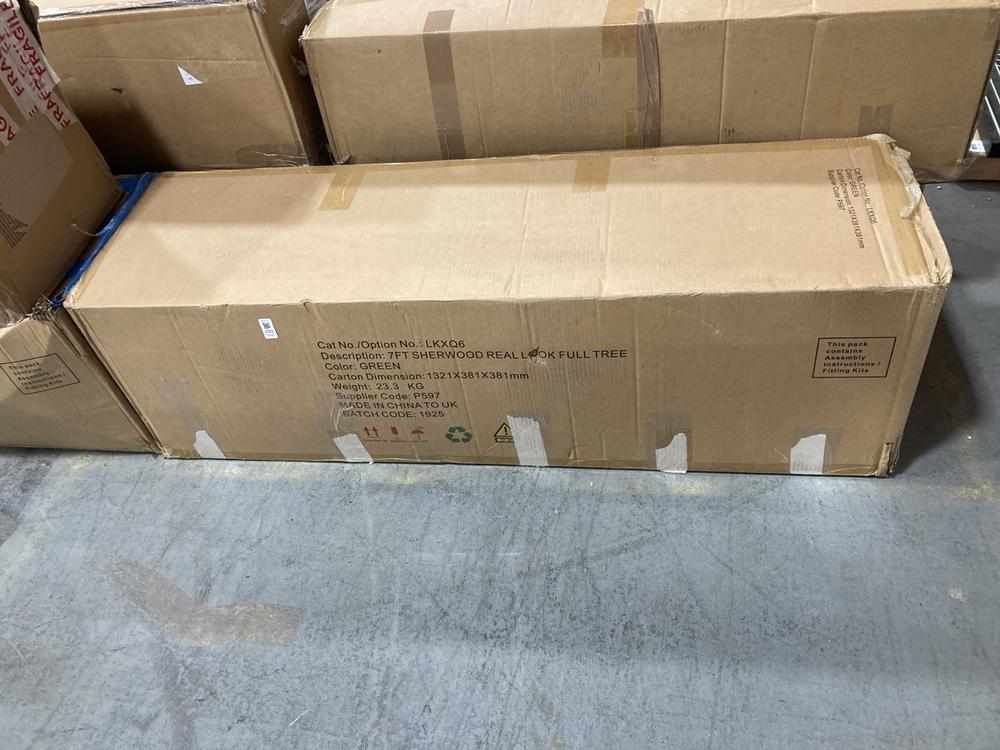 Lot 292  
            Chesterfield SR36 - Collection or Optional Delivery Available 

                
7FT SHERWOOD REAL LOOK FULL TREE IN GREEN (LOCATION: SR36 A2) (LKXQ6)