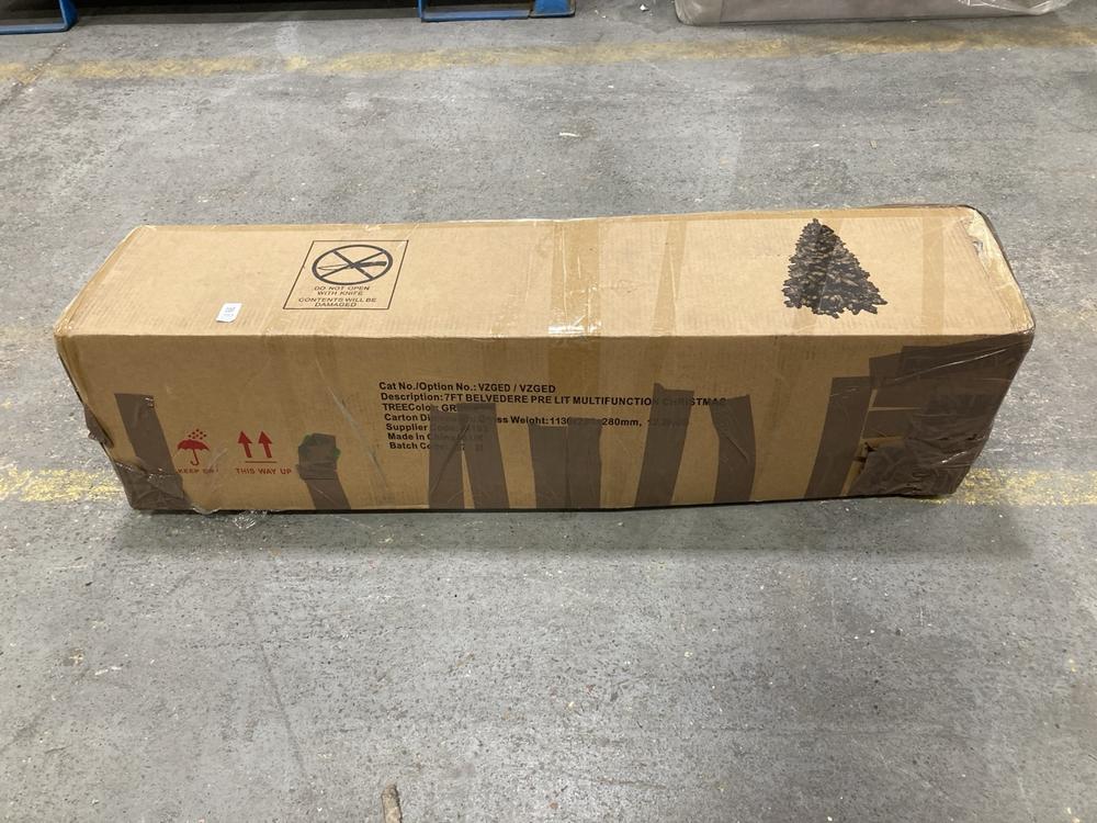 Lot 293  
            Chesterfield SR36 - Collection or Optional Delivery Available 

                
7FT BELVEDERE PRE LIT MULTI FUNCTION CHRISTMAS TREE IN GREEN (LOCATION: SR36 A2) ...