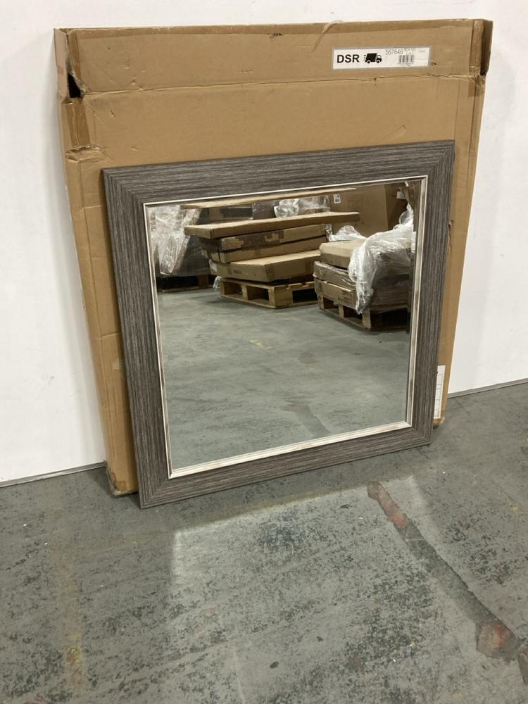 Lot 29  
            Chesterfield SR36 - Collection 

                
RICHMOND SQUARE MIRROR PEWTER 870X870MM - ITEM NO. 567646 - ORIGINAL RRP £167.95 ...