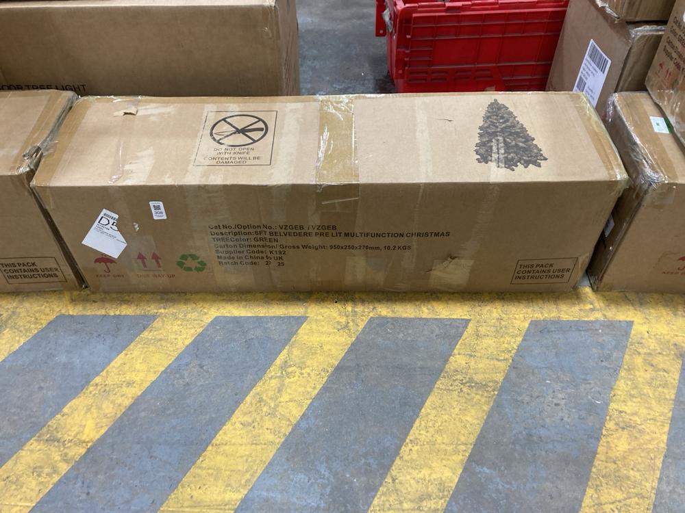 Lot 308  
            Chesterfield SR36 - Collection or Optional Delivery Available 

                
6FT BELVEDERE PRE LIT MULTI FUNCTION CHRISTMAS TREE IN GREEN (LOCATION: SR36 A2) ...