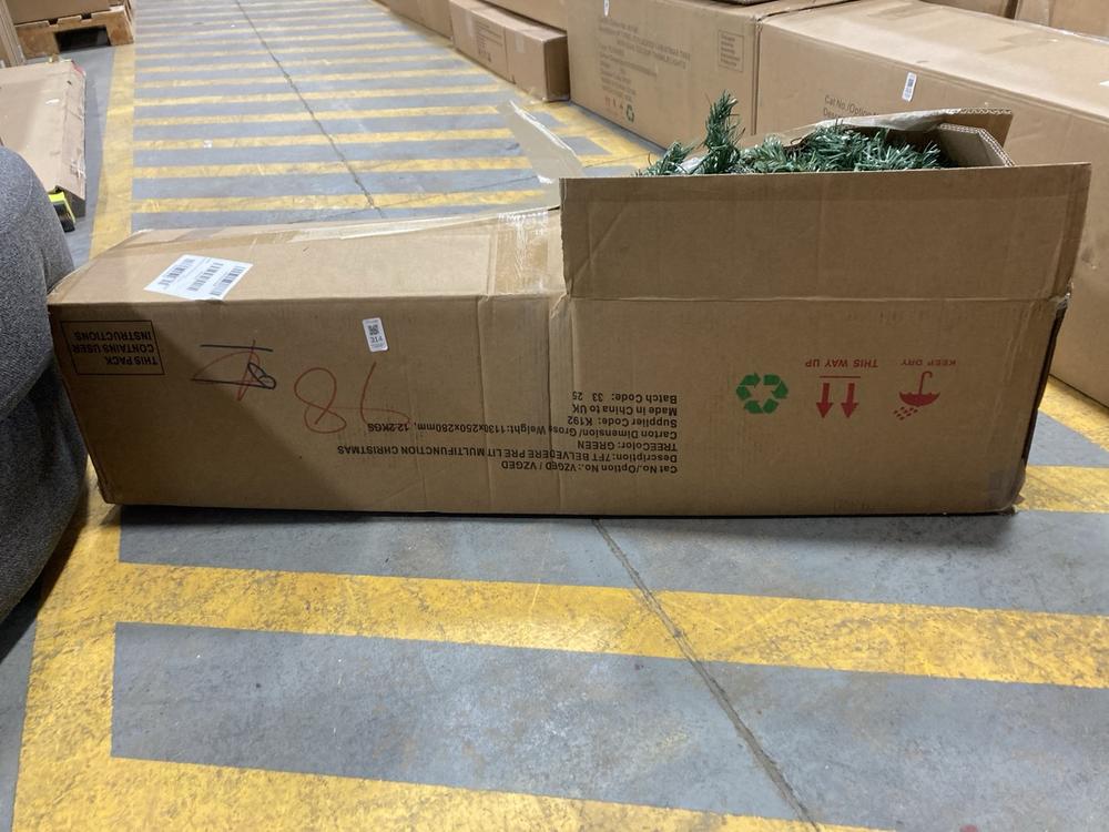 Lot 314  
            Chesterfield SR36 - Collection or Optional Delivery Available 

                
7FT BELVEDERE PRE LIT MULTI FUNCTION CHRISTMAS TREE IN GREEN (LOCATION: SR36 A2) ...