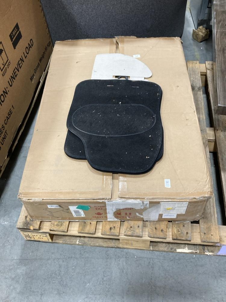 Lot 331  
            Chesterfield SR36 - Collection or Optional Delivery Available 

                
41.7X28X7.1 INCH STANDING DESK IN BLACK (LOCATION: SR36 A1)