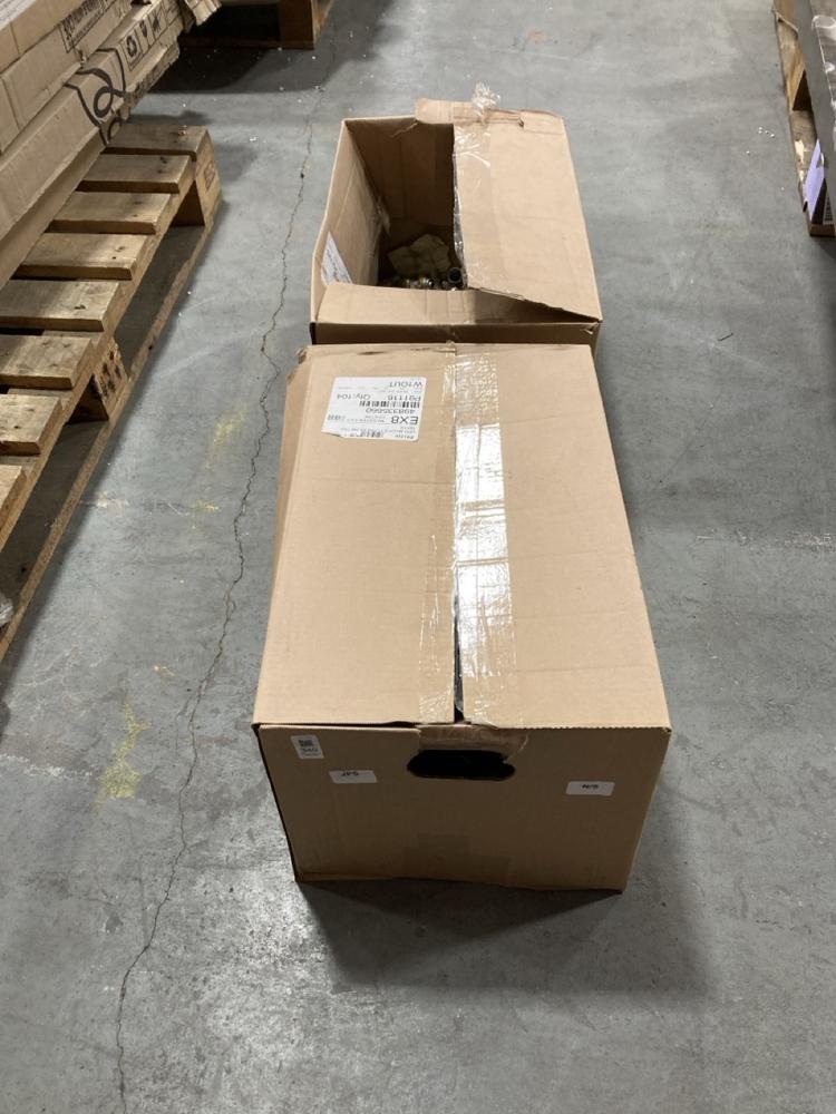 Lot 340  
            Chesterfield SR36 - Collection or Optional Delivery Available 

                
2 X BOXES OF UPONOR S PRESS PLUS METAL T PIECE FITTING (LOCATION: SR36 A1)