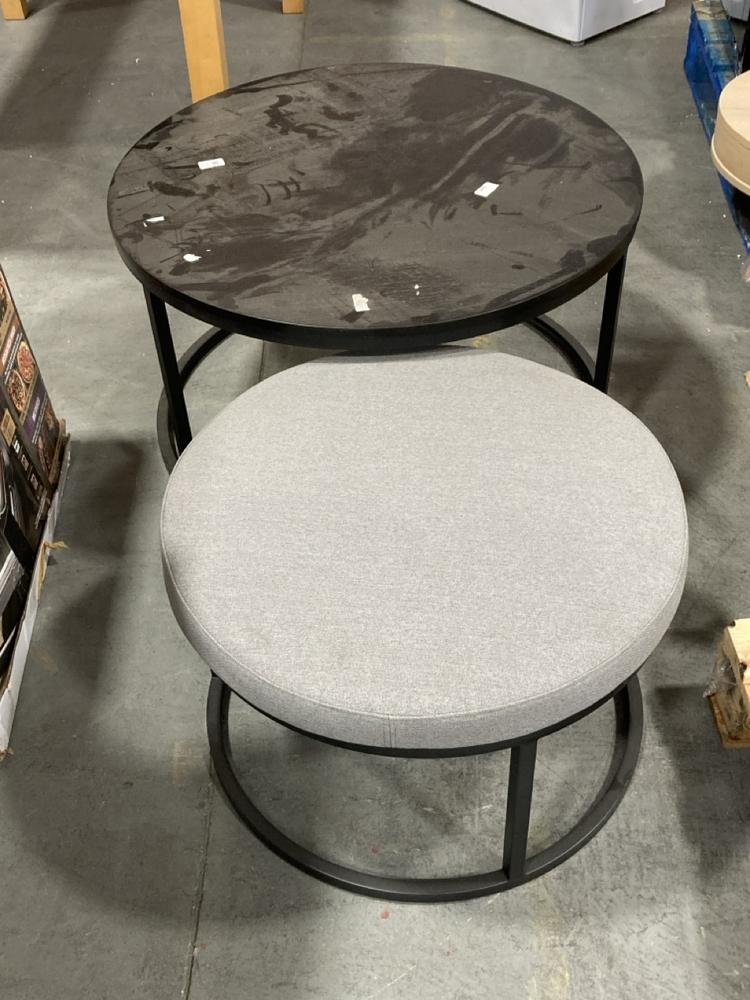 Lot 343  
            Chesterfield SR36 - Collection or Optional Delivery Available 

                
ROUND COFFEE TABLE IN BLACK (LOCATION: SR36 A1)