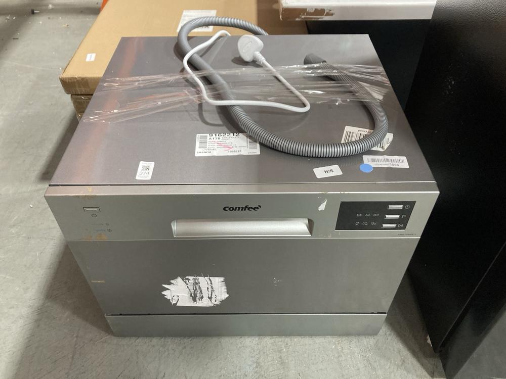 Lot 374  
            Chesterfield SR36 - Collection or Optional Delivery Available 

                
COMFEE DISHWASHER IN SILVER - MODEL NO. KWH - TD602E- S - ORIGINAL RRP £ 219.99 T...