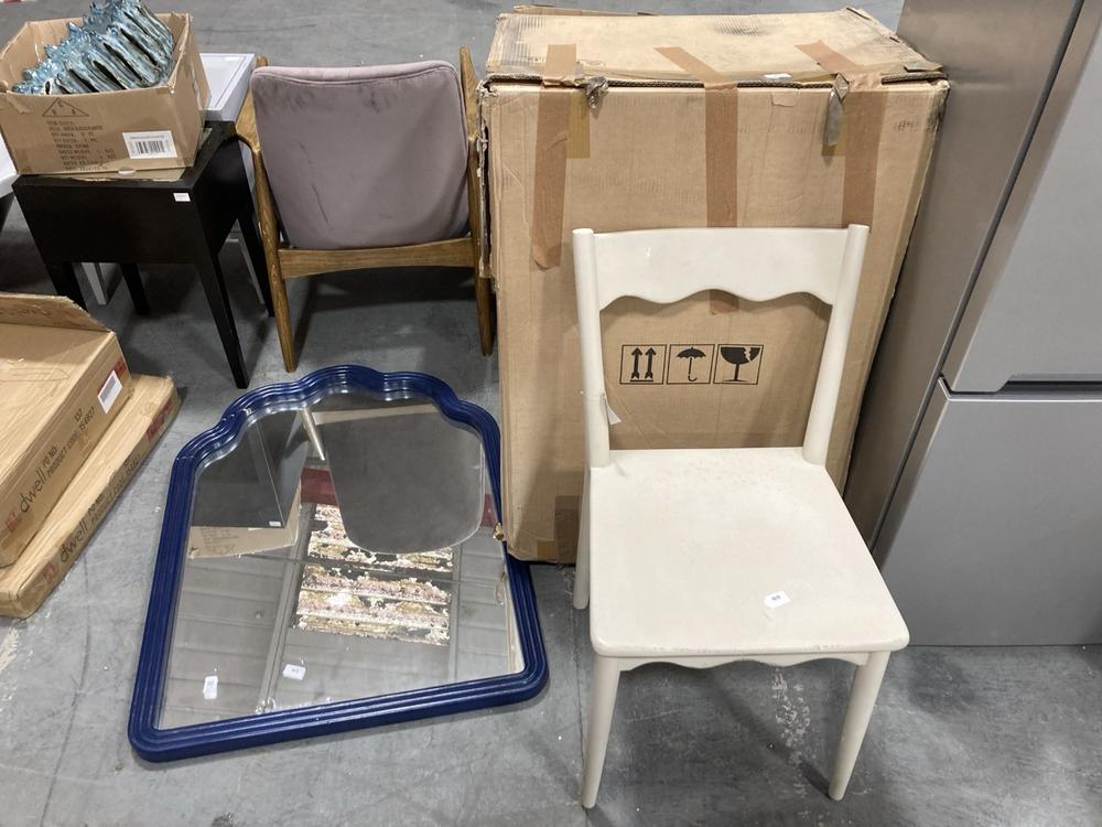 Lot 377  
            Chesterfield SR36 - Collection 

                
DINING CHAIR IN CREAM / OFF WHITE - ORIGINAL RRP £278 TO INCLUDE LARGE WALL RECTA...