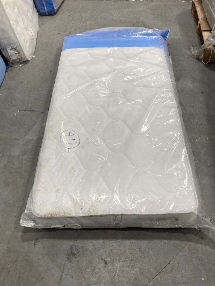 Lot 411  
            Chesterfield SR36 - Collection or Optional Delivery Available 

                
90 X 190 CM MATTRESS IN WHITE (LOCATION: SR36 B1)