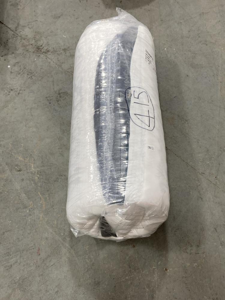 Lot 415  
            Chesterfield SR36 - Collection or Optional Delivery Available 

                
135 X 190 CM MATTRESS IN WHITE (LOCATION: SR36 B1)