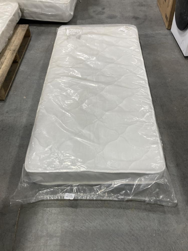 Lot 487  
            Chesterfield SR36 - Collection or Optional Delivery Available 

                
90 X 190 CM MATTRESS IN WHITE (LOCATION: SR36 B1)