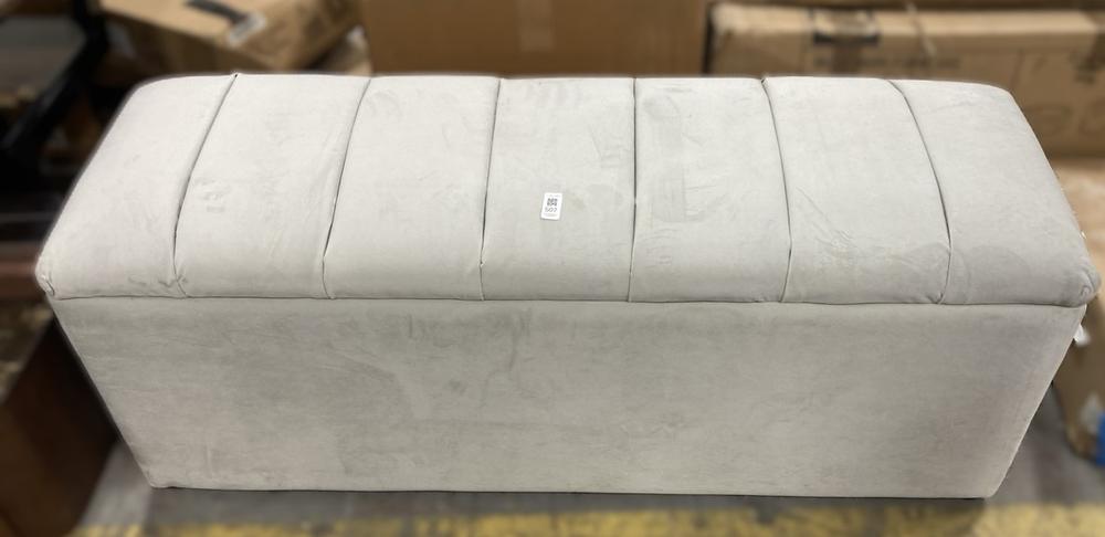 Lot 507  
            Chesterfield SR36 - Collection or Optional Delivery Available 

                
DFS RECTANGULAR POUFFE IN LIGHT GREY (LOCATION: SR36 B2)