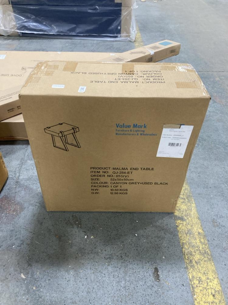 Lot 513  
            Chesterfield SR36 - Collection or Optional Delivery Available 

                
DFS END TABLE UNIT IN GREY AND BLACK (LOCATION: SR36 B2)