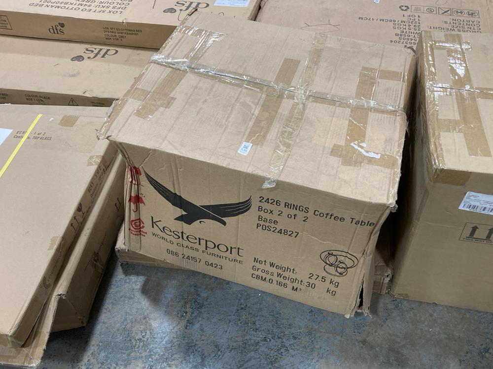 Lot 536  
            Chesterfield SR36 - Collection 

                
DFS GLASS COFFEE TABLE IN POLISHED SILVER (COLLECTION ONLY) (LOCATION: SR36 B3) (...