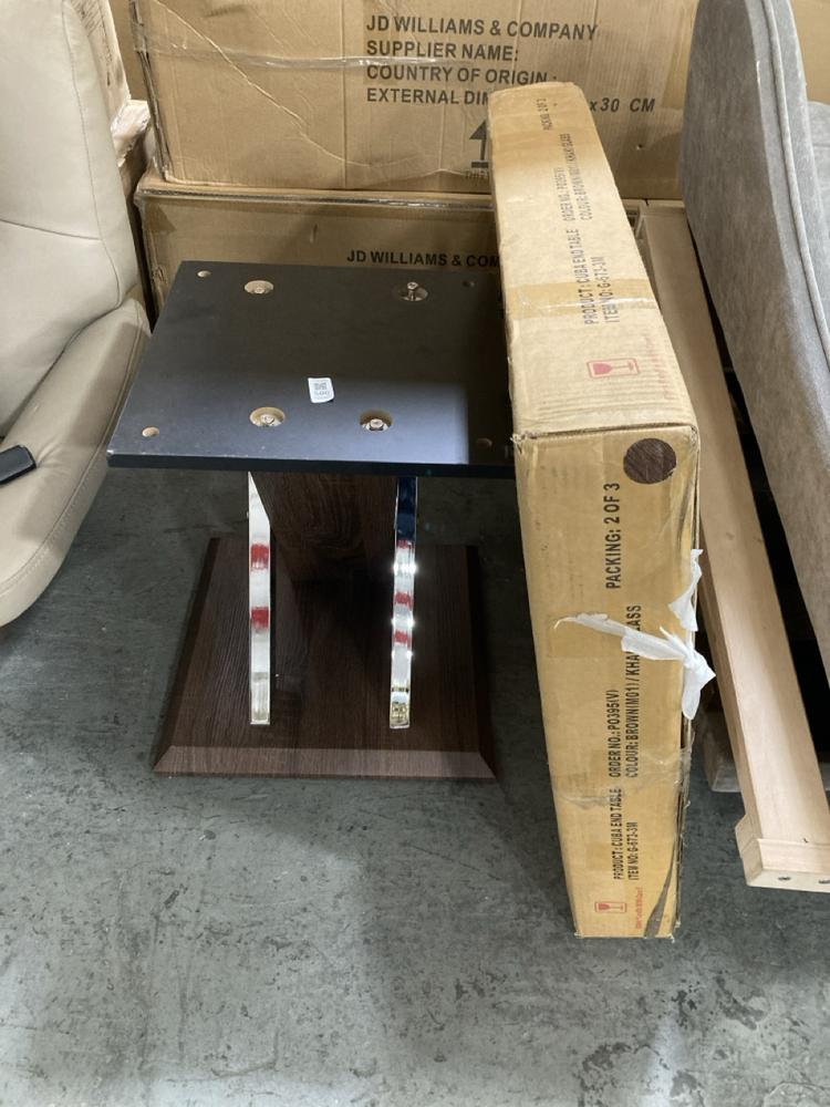 Lot 586  
            Chesterfield SR36 - Collection or Optional Delivery Available 

                
DFS LAMP TABLE (BOX 1/3 2/3 ONLY ) (LOCATION: SR36 B5)