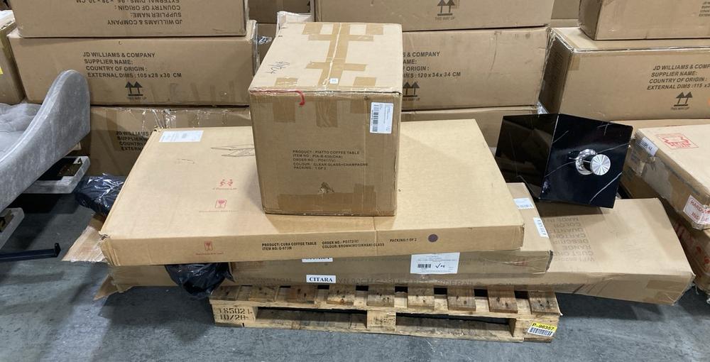 Lot 588  
            Chesterfield SR36 - Collection or Optional Delivery Available 

                
QTY OF ASSORTED DFS ITEMS TO INCLUDE DFS COFFEE TABLE WITH CLEAR GLASS ( BOX 1/2 ...