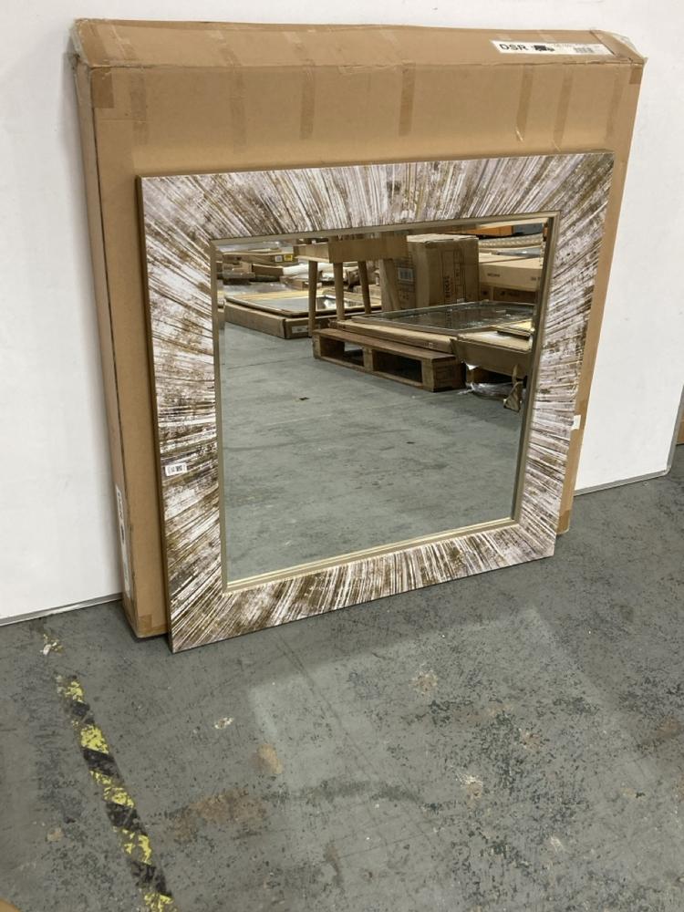 Lot 58  
            Chesterfield SR36 - Collection 

                
CHELSEA SQUARE MIRROR 925X925MM - ITEM NO. 567691 - ORIGINAL RRP £191.95 (COLLECT...