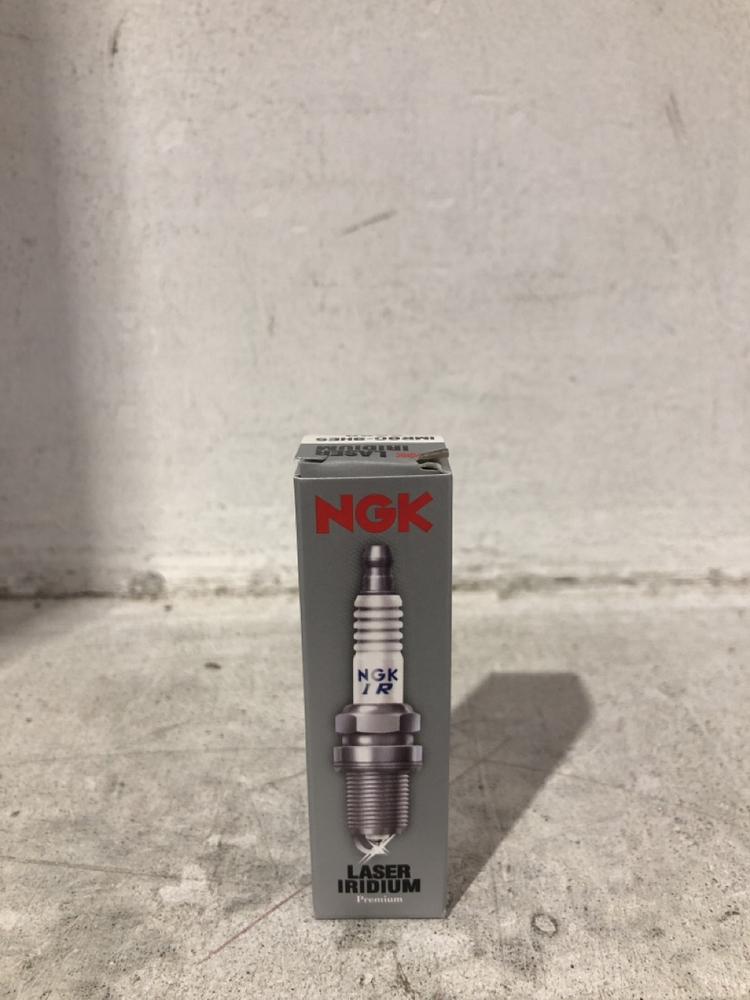Lot 1001  
            Chesterfield SR45 - Parcel Delivery Only 

                
NGK LASER IRIDIUM 5990 PACK OF 4 SPARK PLUGS ORIGINAL RRP £100 (LOCATION: J7) - Image 3
