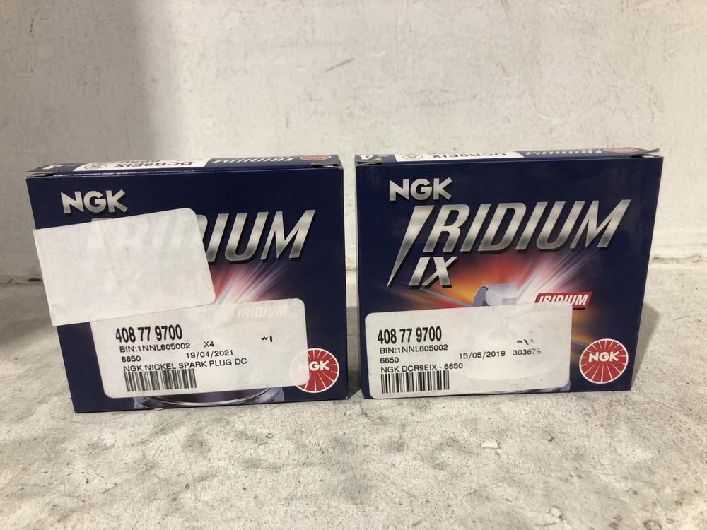 Lot 1009  
            Chesterfield SR45 - Parcel Delivery Only 

                
2 X NGK IRIDIUM IDX 6650 PACK OF 4 SPARK PLUGS TOTAL ORIGINAL RRP £143 (LOCATION:...