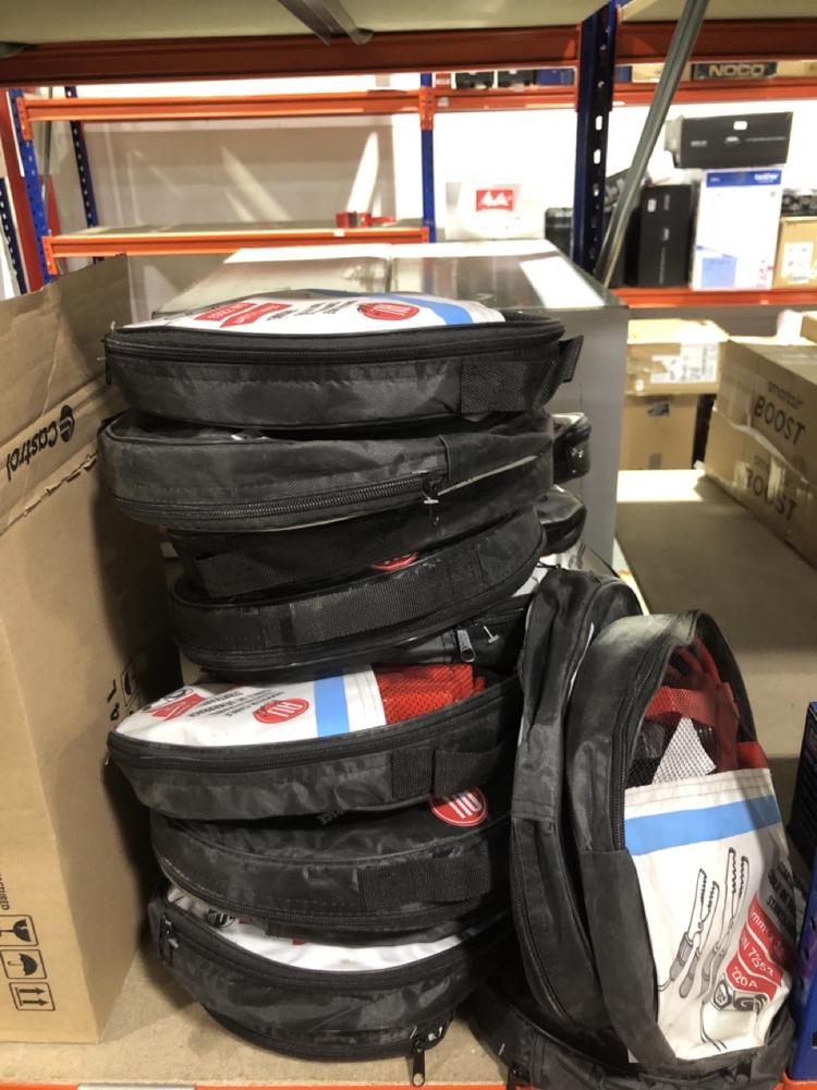 Lot 1038  
            Chesterfield SR45 - Parcel Delivery Only 

                
18 X ALL RIDE BOOSTER CABLES 220A 16MM X 3.0M TOTAL ORIGINAL RRP £252 (LOCATION: J7)