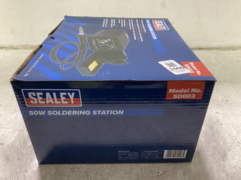 Lot 1066  
            Chesterfield SR45 - Parcel Delivery Only 

                
SEALEY SD003 50W SOLDERING STATION (LOCATION: J8)