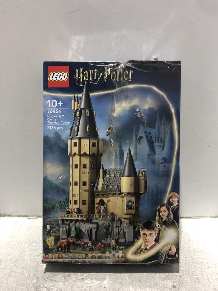 Lot 10  
            Chesterfield SR45 - Parcel Delivery Only 

                
LEGO 76454 HARRY POTTER HOGWARTS CASTLE ORIGINAL RRP £229 (LOCATION: L14)