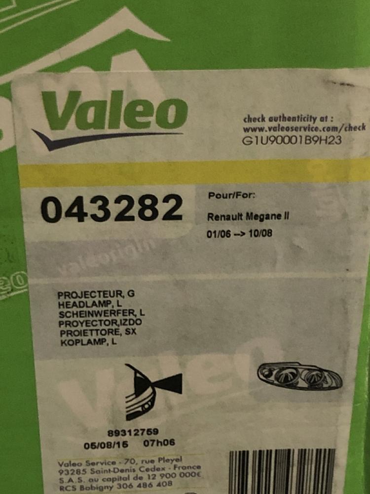 Lot 1113  
            Chesterfield SR45 - Parcel Delivery Only 

                
VALEO LEFT HEADLIGHT 043282 ORIGINAL RRP £165 (LOCATION: J10) - Image 3