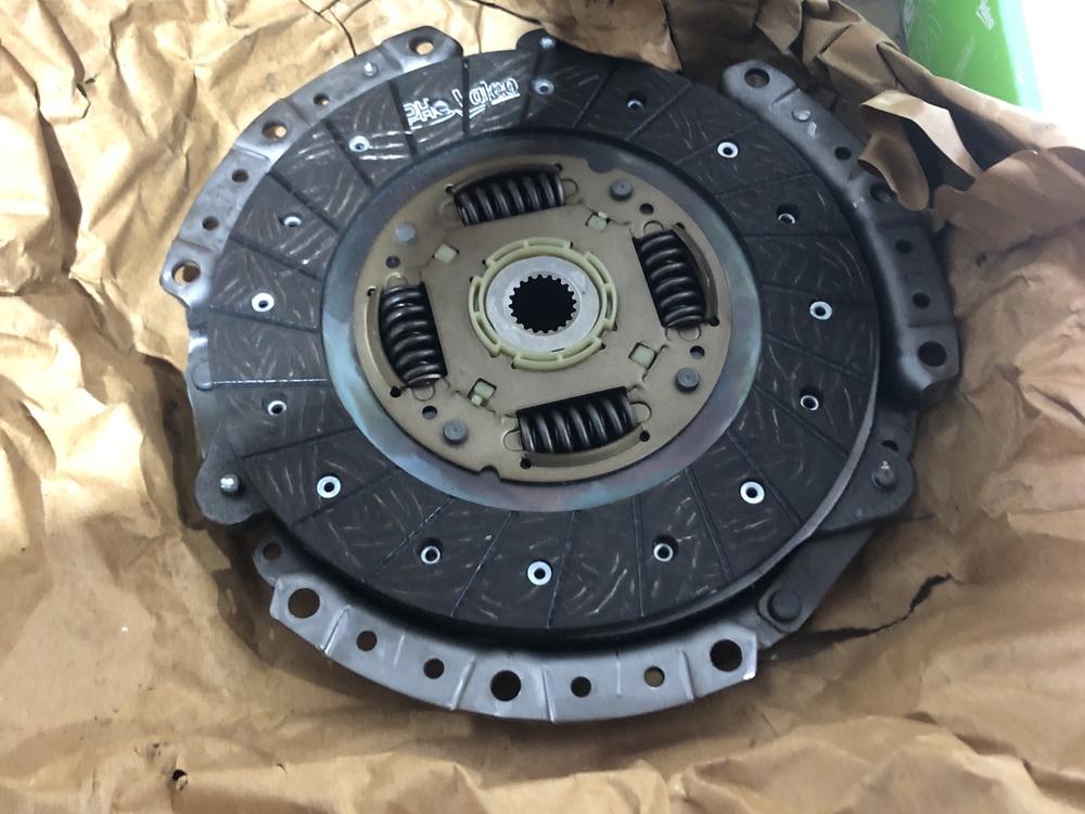 Lot 1125  
            Chesterfield SR45 - Parcel Delivery Only 

                
VALEO 826993 CLUTCH KIT (LOCATION: J10)