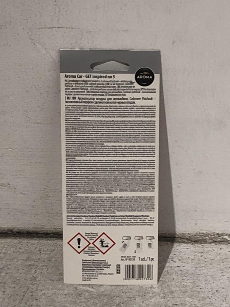 Lot 1127  
            Chesterfield SR45 - Parcel Delivery Only 

                
10 X BOXES OF 24 X AROMA CAR AIR FRESHENERS CASHMERE PATCHOULI (LOCATION: J10) - Image 3