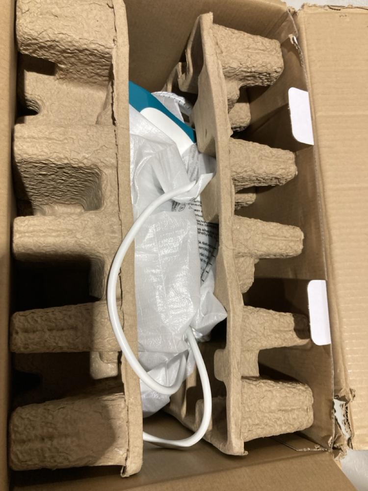 Lot 1134  
            Chesterfield SR45 - Parcel Delivery Only 

                
MORPHY RICHARDS 332014 STEAM ELITE STEAM GENERATOR IRON ORIGINAL RRP £209 (LOCATI... - Image 3