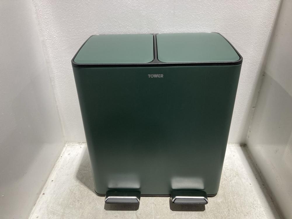 Lot 1146  
            Chesterfield SR45 - Parcel Delivery Only 

                
TOWER FOREST GREEN 40L RECYCLING PEDAL BIN (LOCATION: K1)