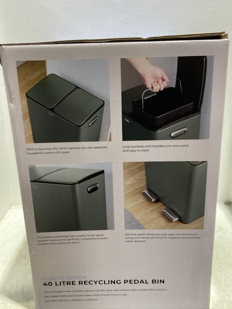Lot 1146  
            Chesterfield SR45 - Parcel Delivery Only 

                
TOWER FOREST GREEN 40L RECYCLING PEDAL BIN (LOCATION: K1) - Image 5
