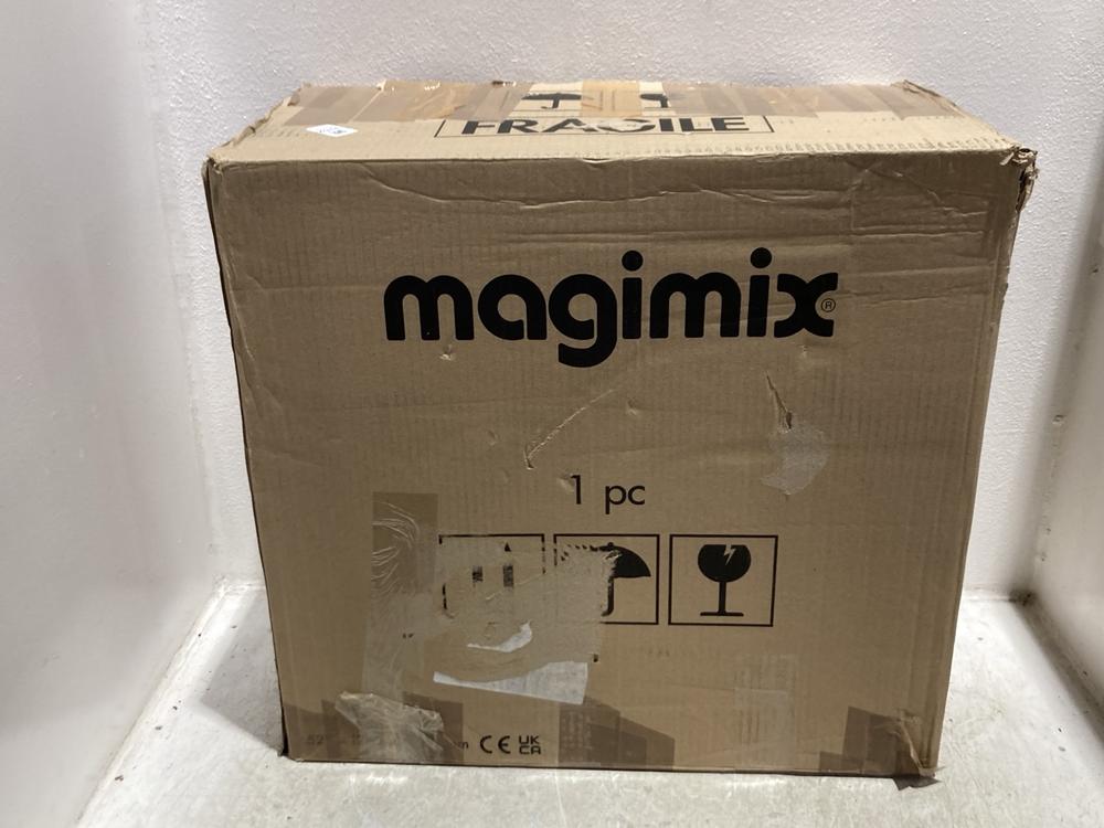 Lot 1152  
            Chesterfield SR45 - Parcel Delivery Only 

                
MAGIMIX CUISINE SYSTEM 4200XL AUTO FOOD PROCESSOR ORIGINAL RRP £399 (LOCATION: K1)