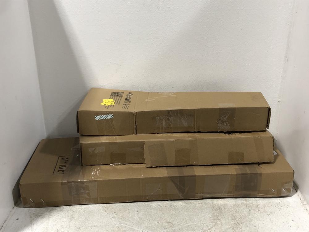 Lot 124  
            Chesterfield SR45 - Parcel Delivery Only 

                
3X ASSORTED MUSICAL INSTRUMENTS TO INCLUDE SOPRANO UKULELE IN RED (LOCATION: G3)