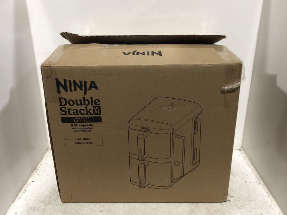 Lot 132  
            Chesterfield SR45 - Parcel Delivery Only 

                
NINJA DOUBLE STACK XL 9.5L AIR FRYER ORIGINAL RRP £199 (LOCATION: G3)