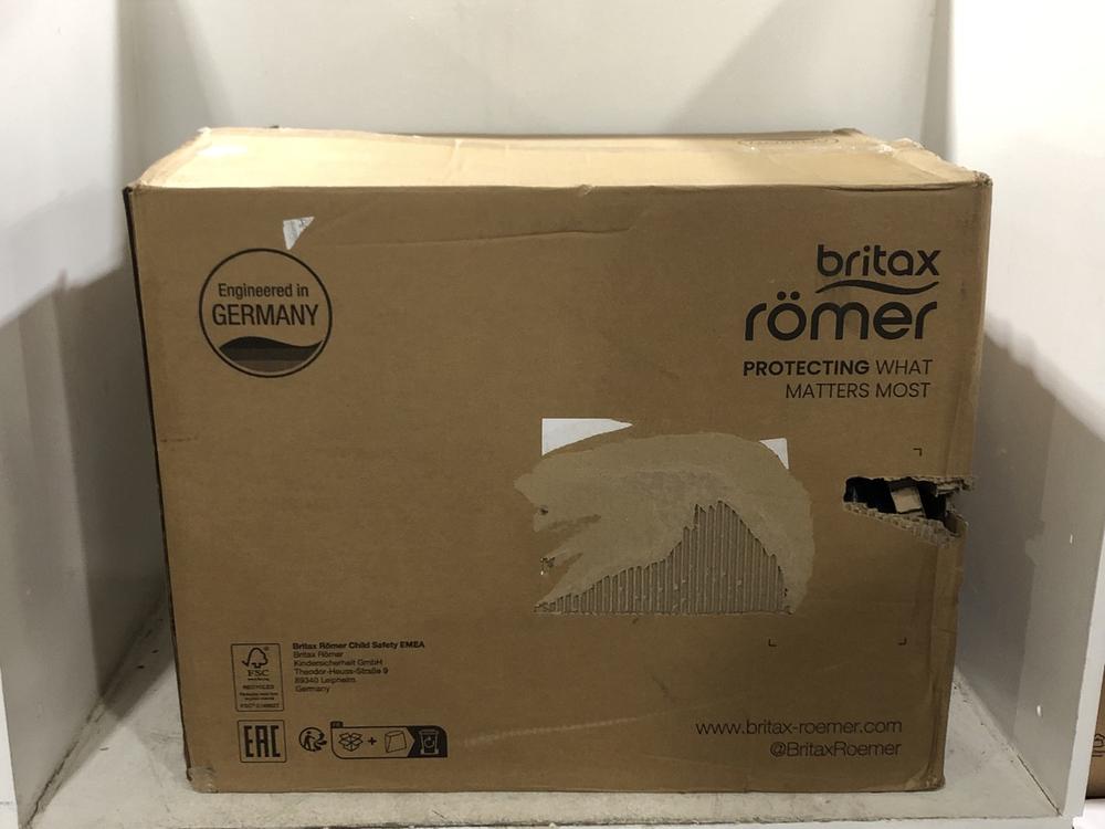 Lot 155  
            Chesterfield SR45 - Parcel Delivery Only 

                
BRITAX ROMER EVOLVA FIX BR SPACE BLACK CAR SEAT (LOCATION: G4)