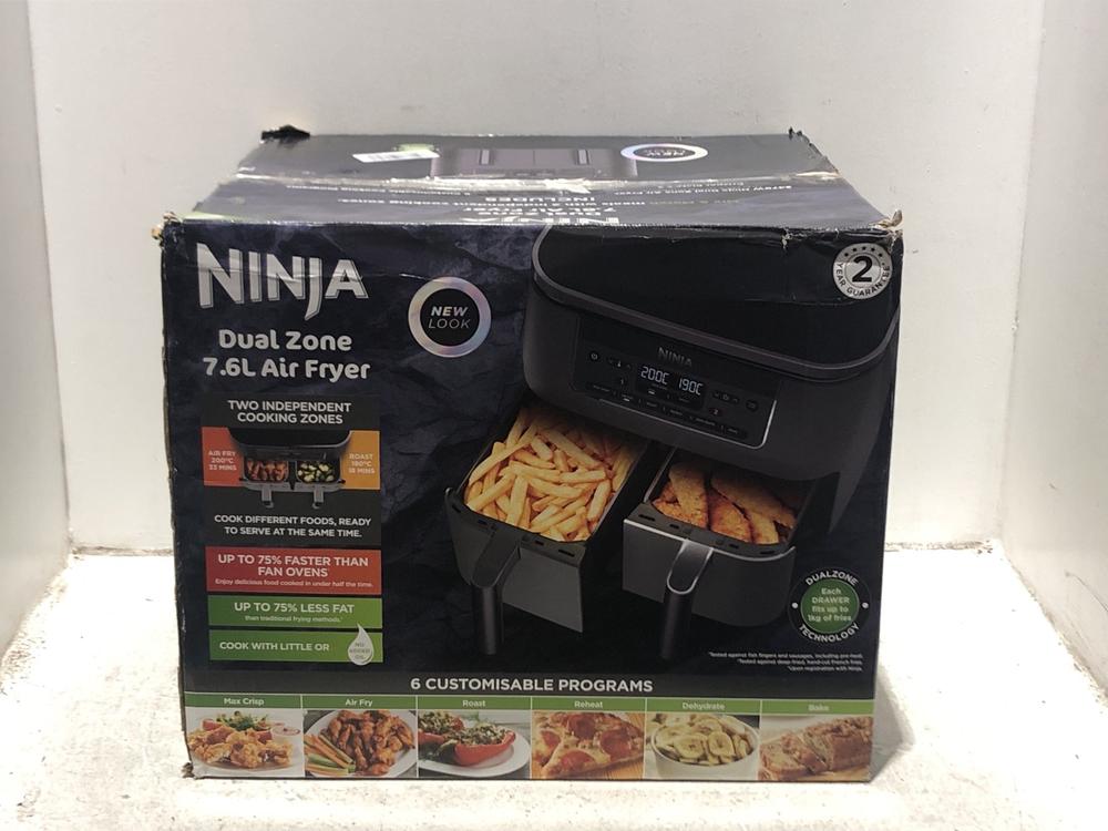Lot 21  
            Chesterfield SR45 - Parcel Delivery Only 

                
NINJA DUAL ZONE AIR FRYER 7.6L ORIGINAL RRP £199 (LOCATION: L14)